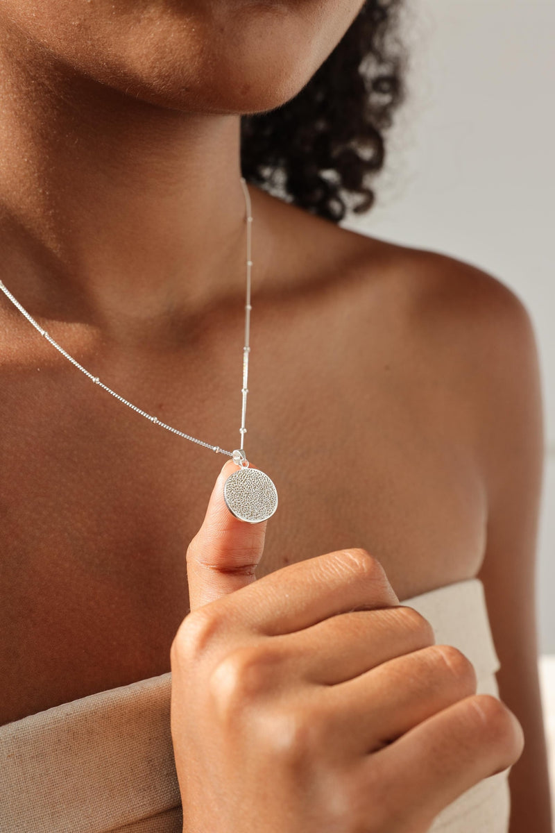 Detailed Paw Print CIRCLE Necklace