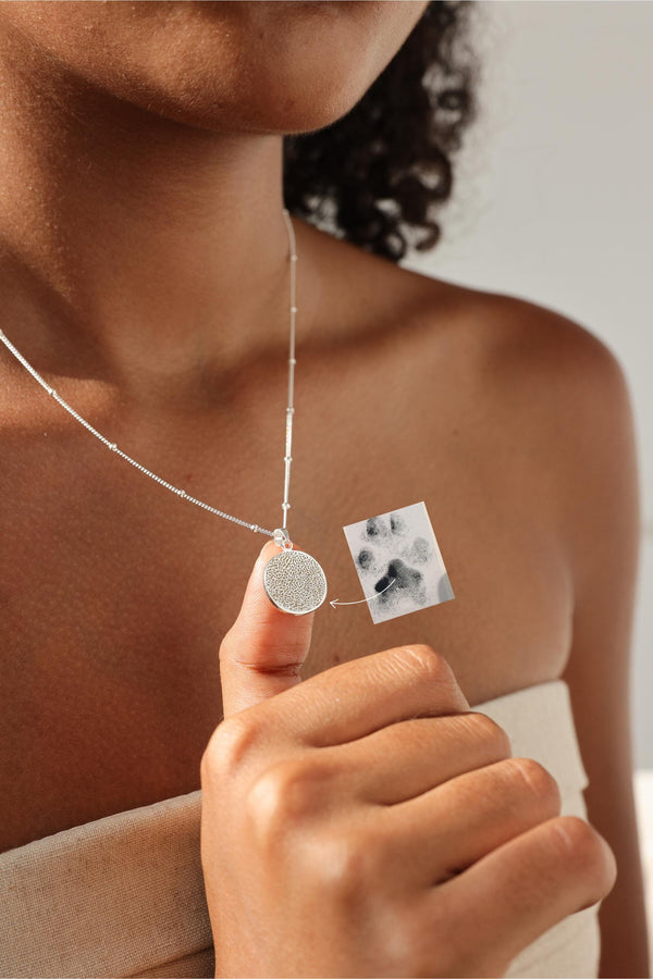 Detailed Paw Print CIRCLE Necklace