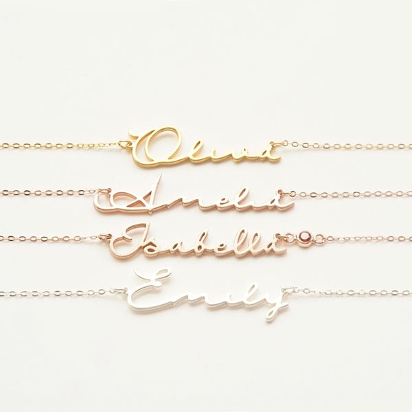 Personalized Nameplate Necklace LynnMinimalist