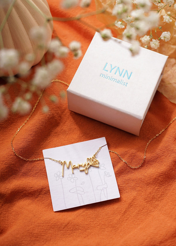 Personalized Necklace, Mother of the Bride Jewelry, Personalized Gift, Mother Daughter Necklace, Disc pendant, Birth Flower Necklace, Birth Gift, Graduation Gift, Christmas Gift, Valentine Gift, New Mom Gift, Minimalist Jewelry, Gift For Her, Lynn Minimalist
